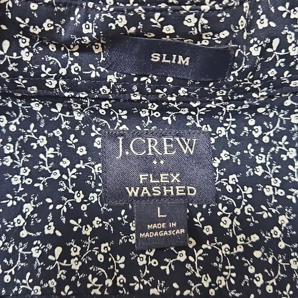 J. Crew Navy Blue Floral Slim Button Up Top Size L Flex Washed Preppy Cotton